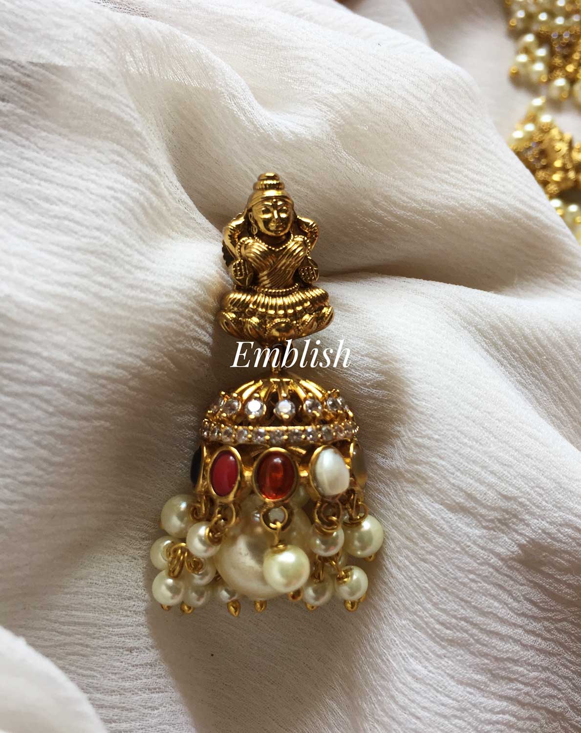 Lakshmi drop Navrathna guttapusalu neckpiece